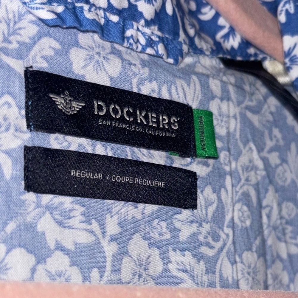 Dockers Blue Tie Front Notched Collar Blouse NWT - Picture 2 of 3